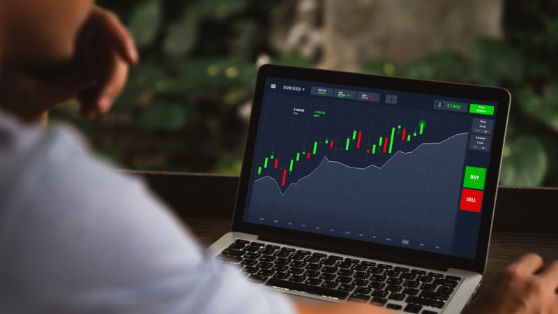 Reseña de Quintustrade.com (Quintustrade) – Trading Conveniente y Seguro para Principiantes e Inversores Ocupados